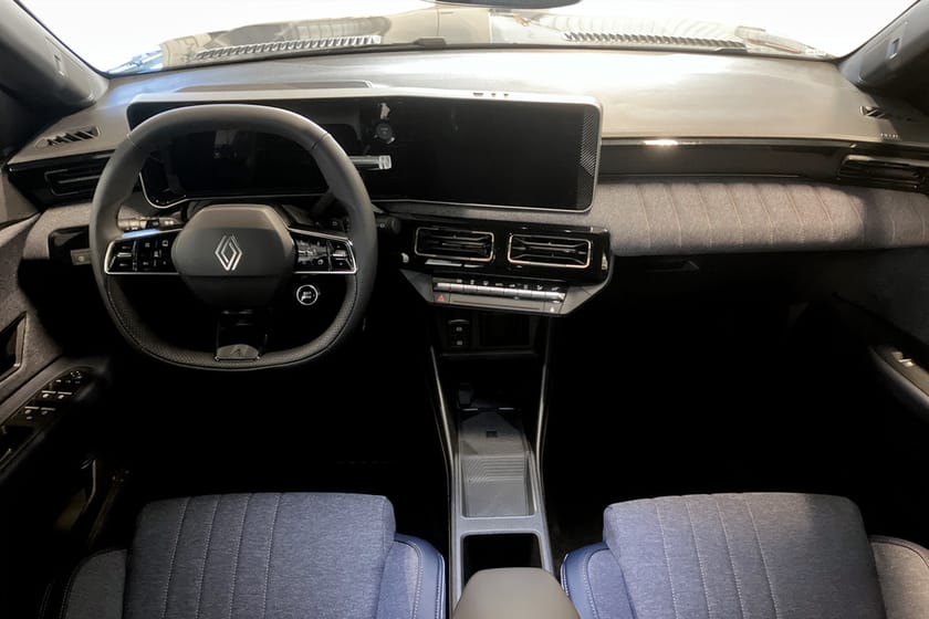 Bild 4 av Renault 4 E-Tech R4 52kWh NYHET Ränta fr. 0% vid Smarta billån