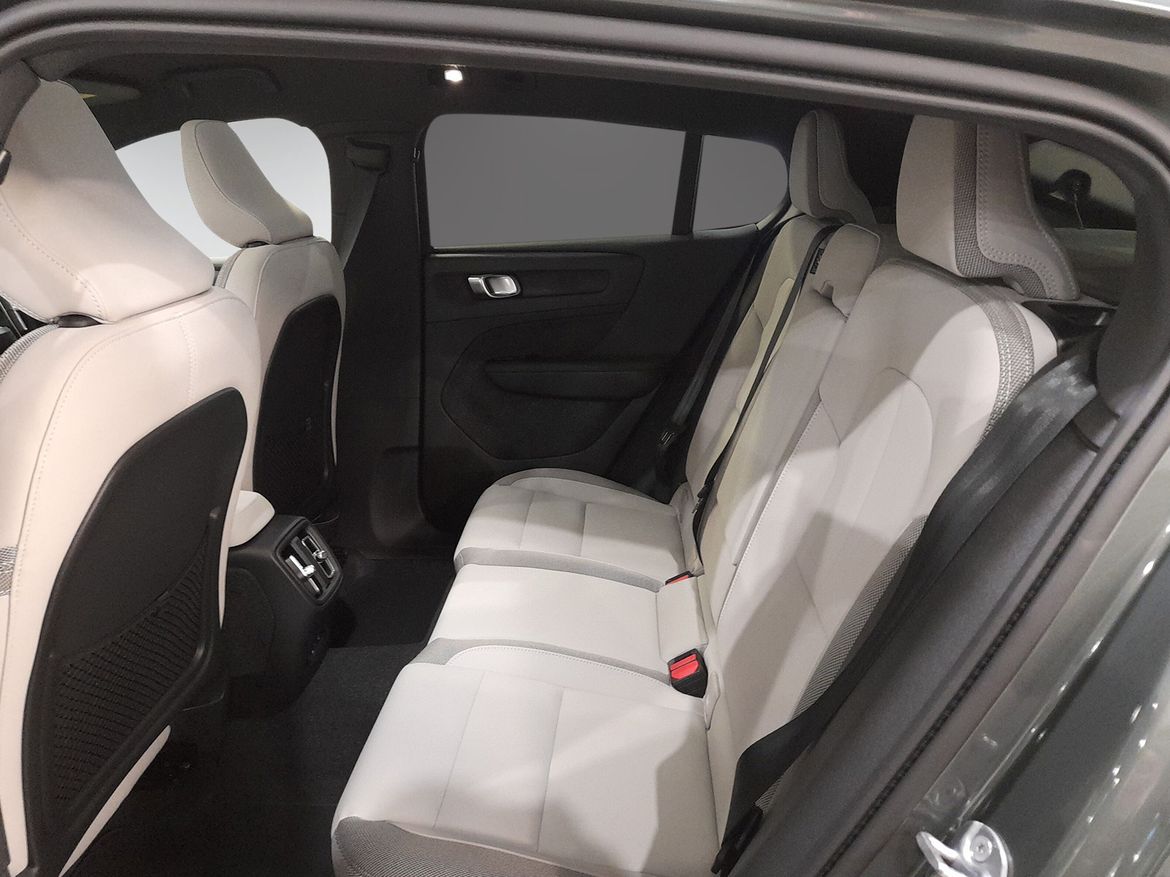 Bild 5 av 6 på bilen