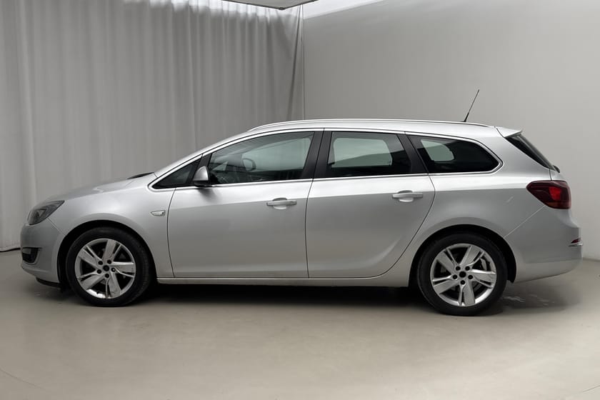 Bild 2 av Opel Astra Sports Tourer 1.7 CDTI ecoFLEX 110hk Sport