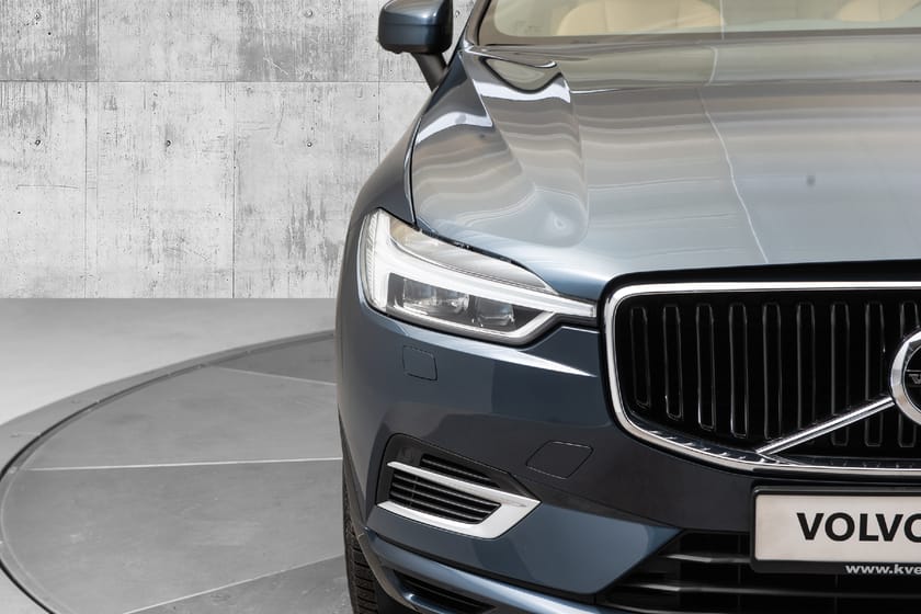 Bilde 3 av Volvo XC60 T8 Momentum 360/HUD/NAVi/ELSTOL/GARANTI