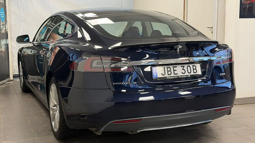 Bild 5 av Tesla Model S 85 85|Gratis laddning|21-tums Fälgar|tackluka|Luftfjädring