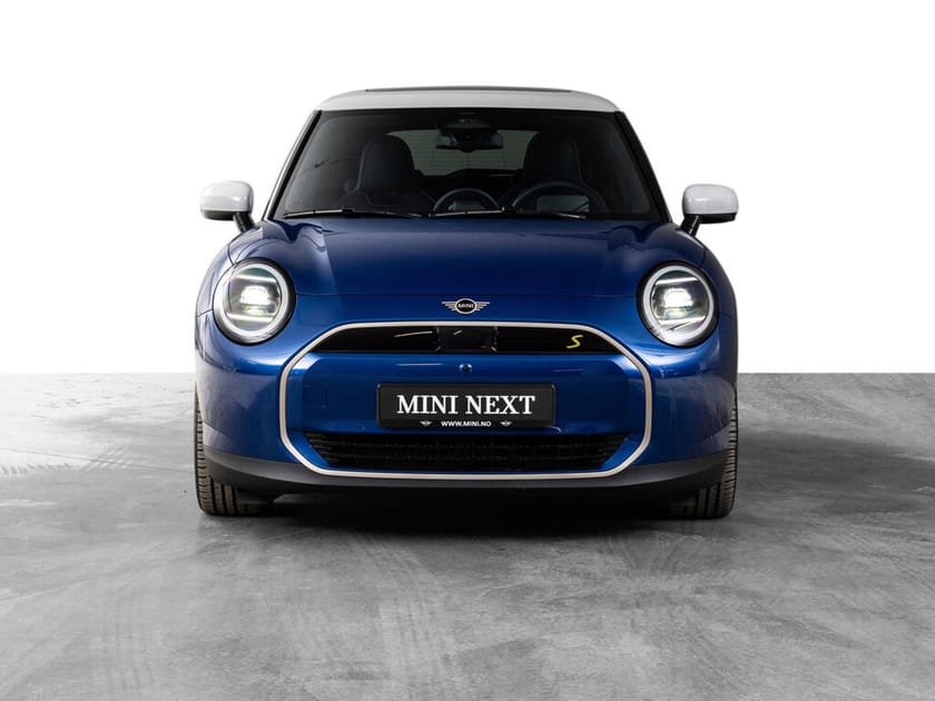 Bilde 2 av MINI Cooper SE Favoured Trim Package XL + V-hjul