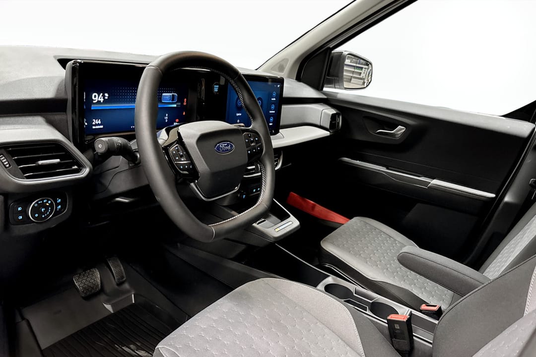 Ford E-Transit Courier