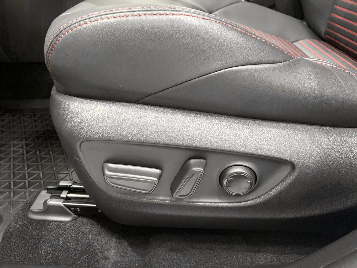 Toyota RAV4 2024 - miniatyr 15