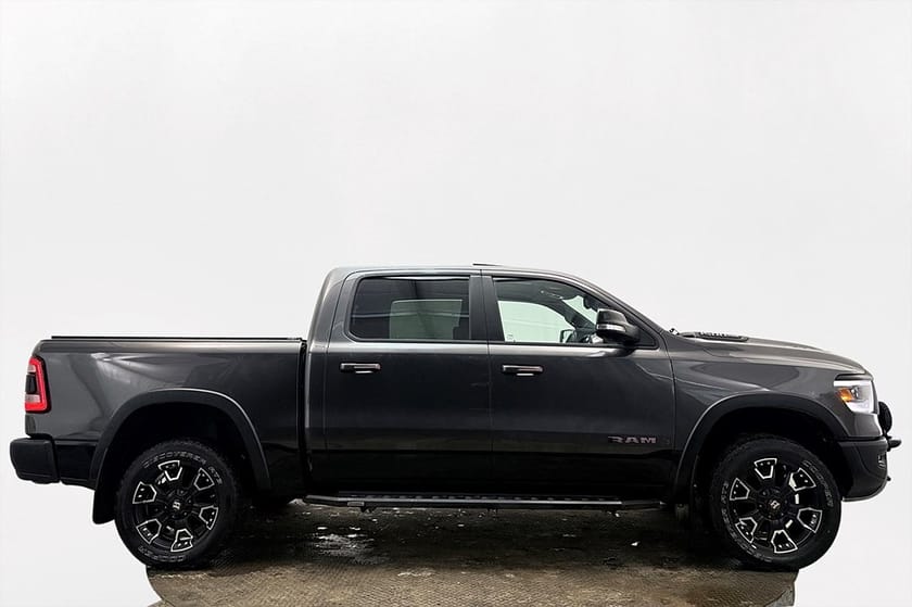 Bild 4 av RAM 1500 Crew Cab 5.7 V8 HEMI 4x4 REBEL Drag Läder Pano Navi Kamera 395hk