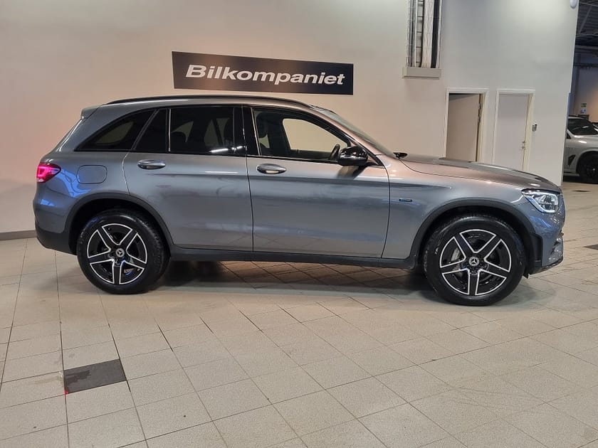 Bild 2 av Mercedes-Benz GLC 300 de 4MATIC 9G-Tronic AMG LINE, DRAG, NIGHTPACKAGE