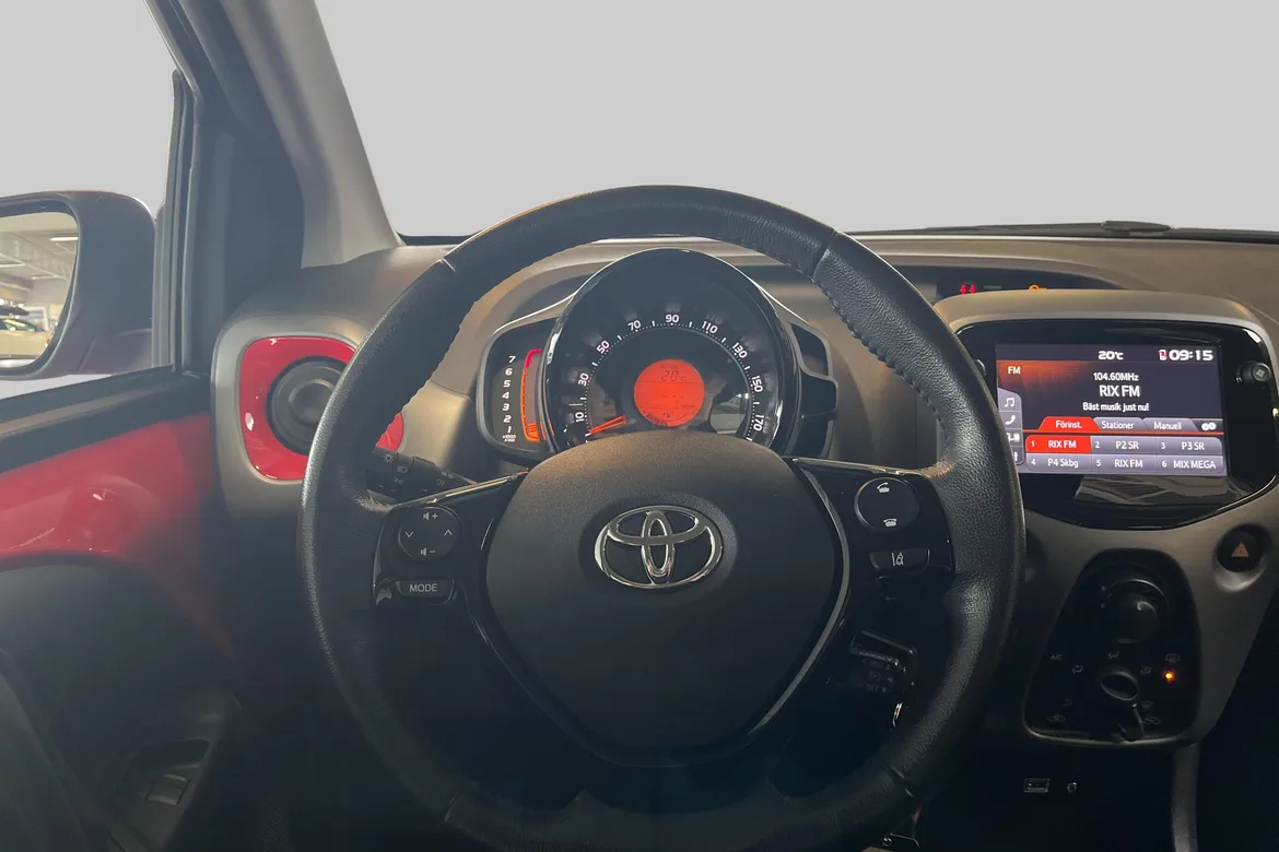 picture of a car
