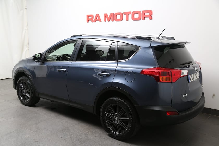 Bild 4 av Toyota RAV4 2,0 Dual VVT-i Active Style AWD Aut Motorvärmare