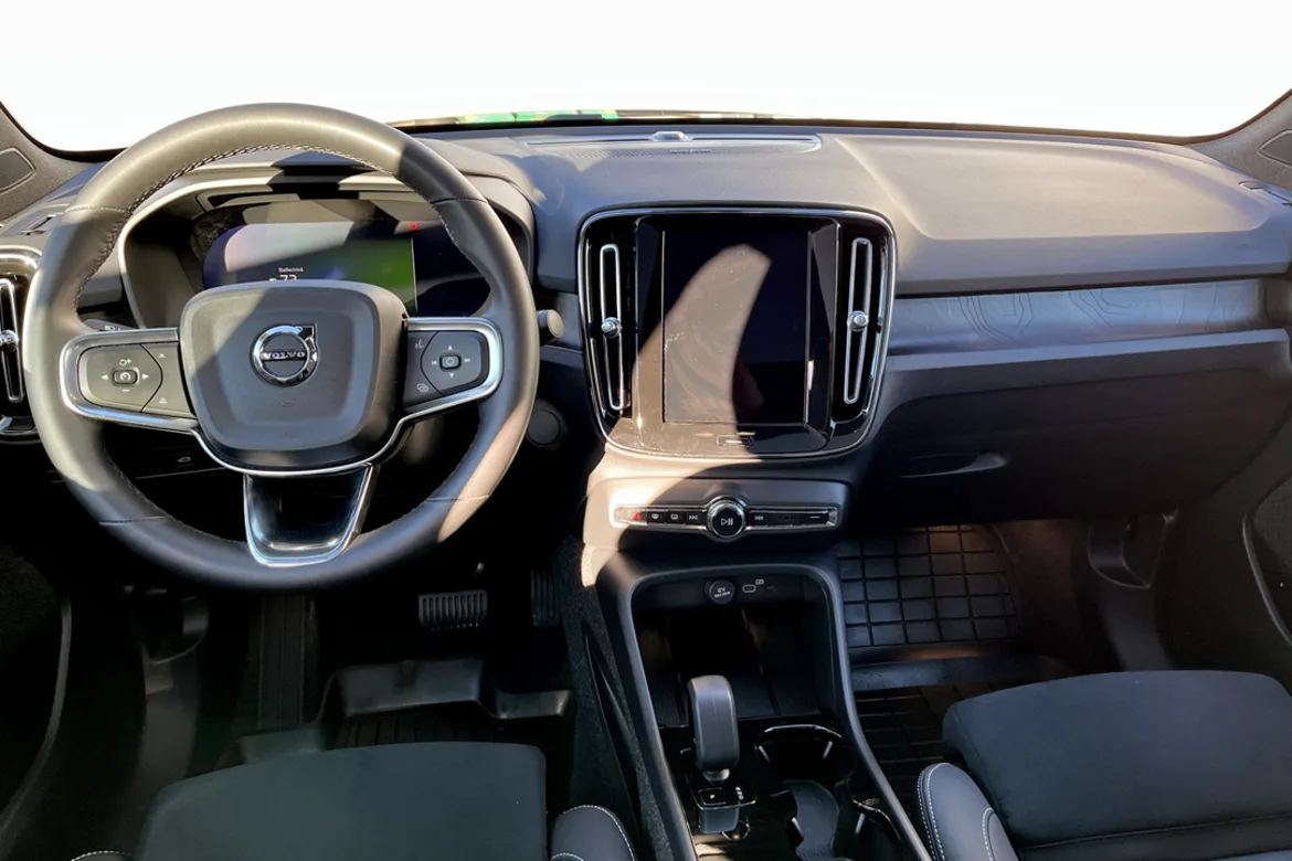 Volvo EC40 Twin Motor Performance