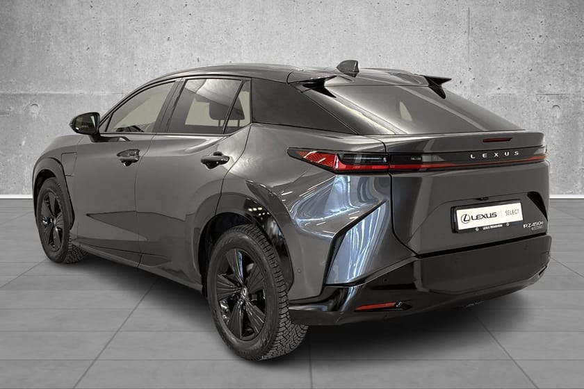 Bilde 3 av Lexus RZ 450e Luxury 4x4/WLTP 435 km/LEVERINGSKLAR!/2 sett hjul/