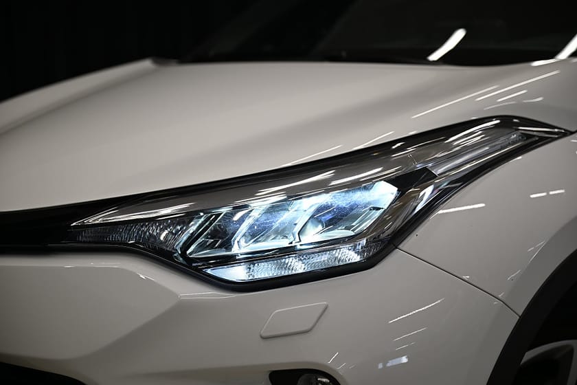 Bild 5 av Toyota C-HR Hybrid 122HK Active|Backkamera|LED|S&VHjul|EnÄgare|Moms