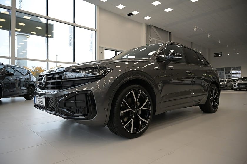 Bild 1 av Volkswagen Touareg TDI 286 hk Black Style *FÖRETAGSLEASING*