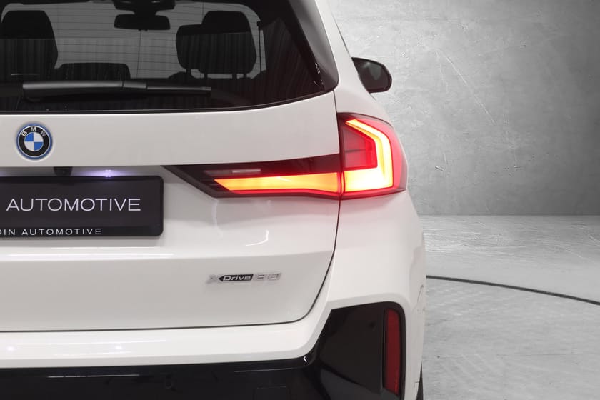 Bilde 5 av BMW iX1 xDrive30 