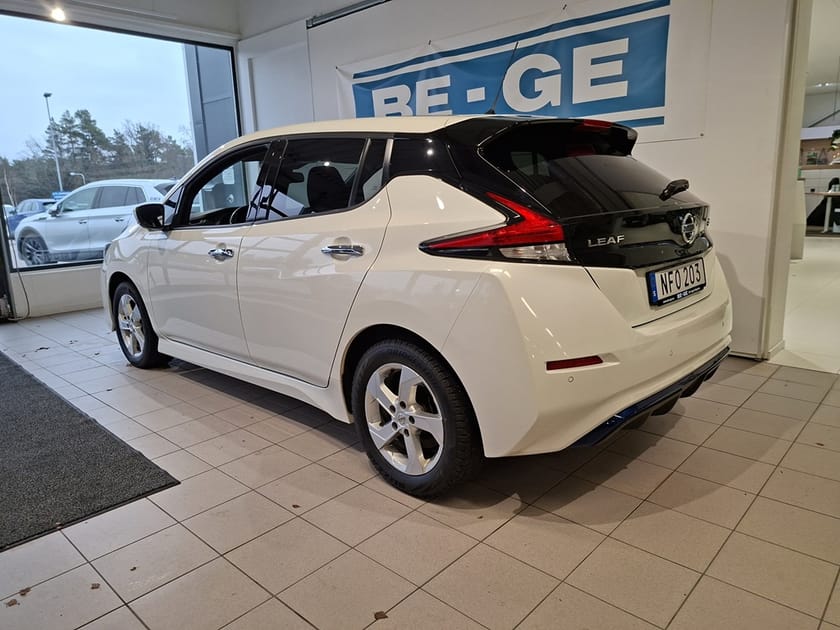 Bild 3 av Nissan Leaf 150HK 40kWh SoV Navi Backkamera360