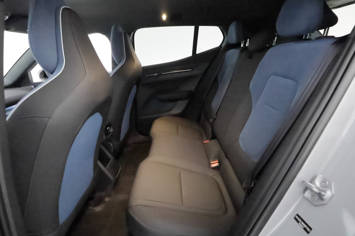 Volvo EX30 2024 - miniatyr 32