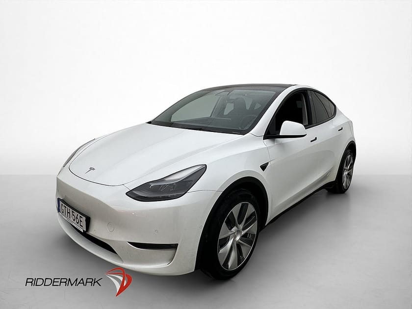 Bild 3 av Tesla Model Y Long Range AWD Autopilot Kamera Svensksåld