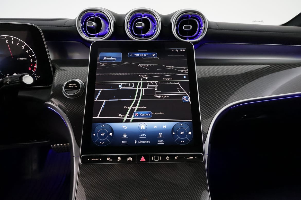 Mercedes-Benz GLC 2023 - miniatyr 14