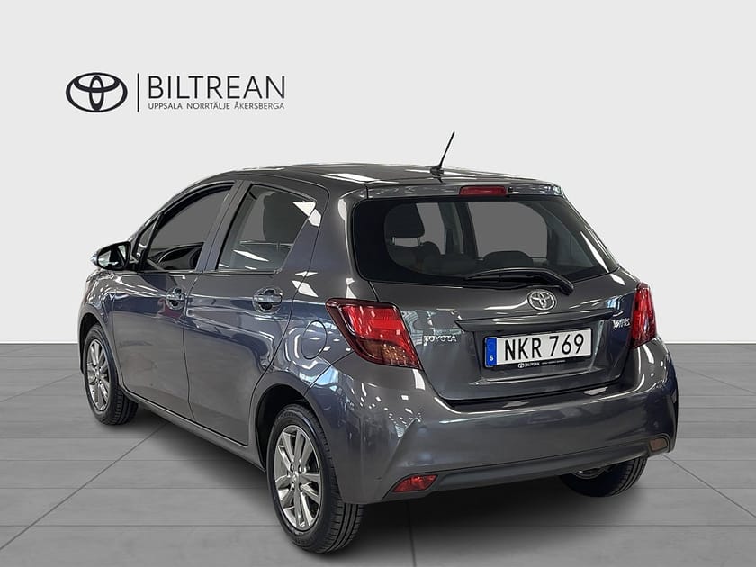 Bild 2 av Toyota Yaris 1.33 Dual VVT-i Active - Vinterhjul
