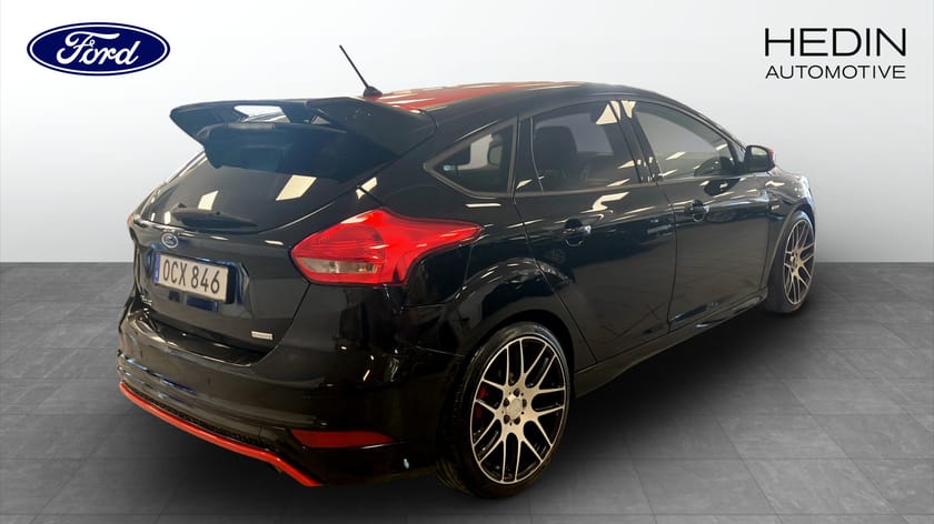 Bild 2 av Ford Focus 1.5 182hk ST Line, 19 tum