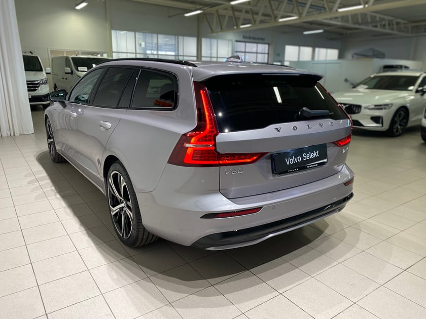 Bild 5 av Volvo V60 T6 Plus Dark Nordic Edition