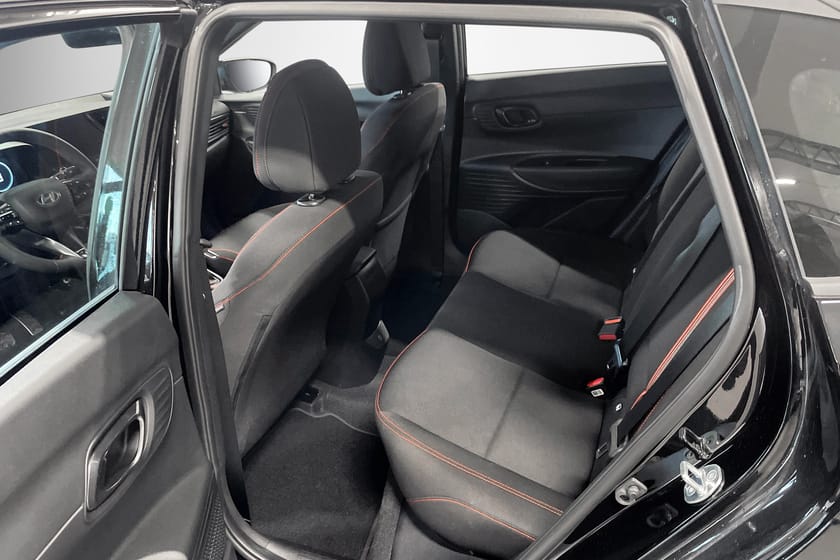 Bild 5 av Hyundai i20 1.0T MildHybrid N-line Automat Bkamera Adaptiv Fhållare