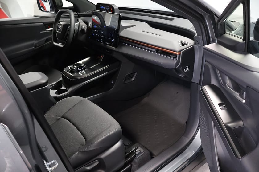 Bild 3 av Subaru Uncharted Standard Range Adventure  57.7 kWh / 224hk FWD / PL:4.930:-