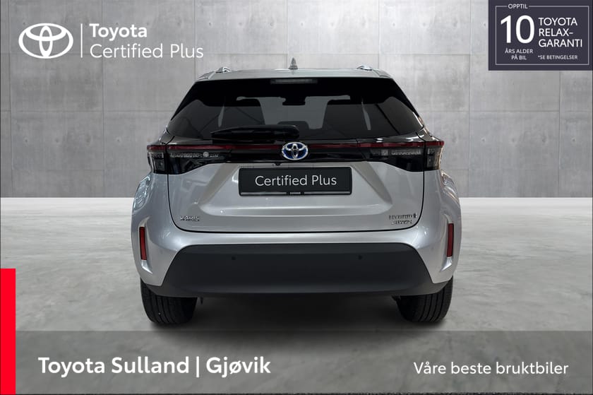 Bilde 4 av Toyota Yaris Cross Hybrid AWD-i Active Tech / AWD / Oppvarmet ratt