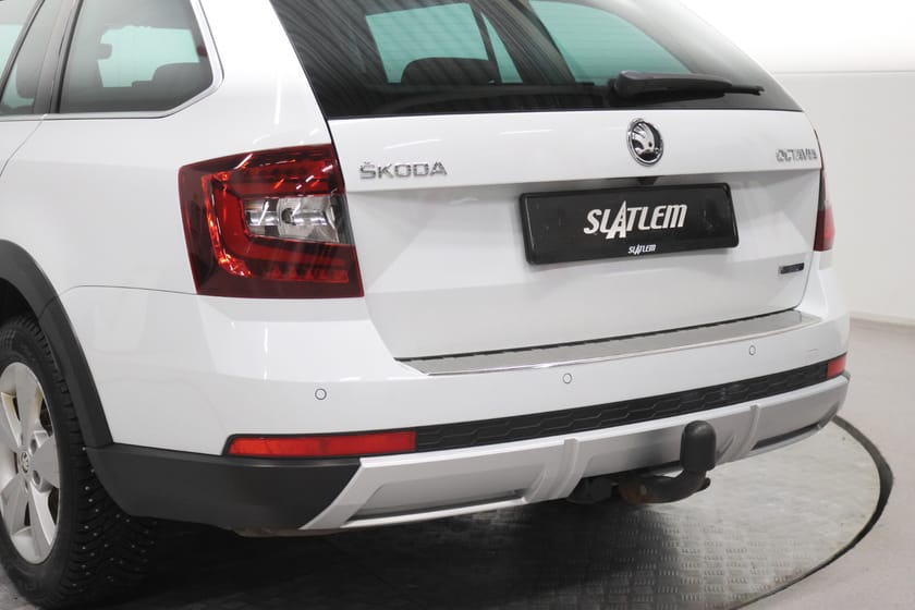Bilde 3 av Škoda Octavia Scout Oct3fl stv sco d184 4x4dsgkamp H.FESTE|PARK.SENS|18"+