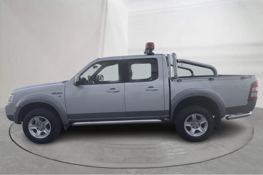 Bild 2 av Ford 2.5 TDCi 4WD (143hk)