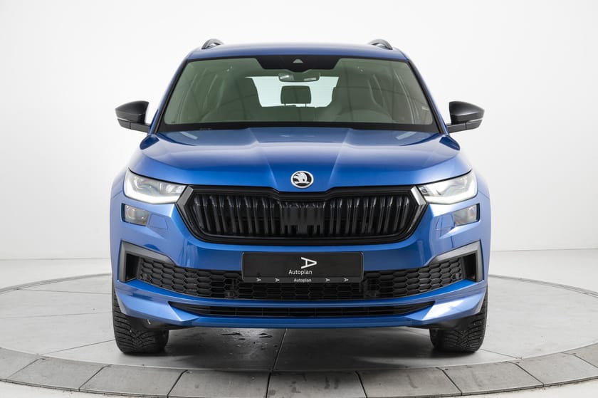 Bilde 4 av Škoda Kodiaq 2,0 TDI 200hk Sportline 4x4 Krok Webasto ACC Kamera LED