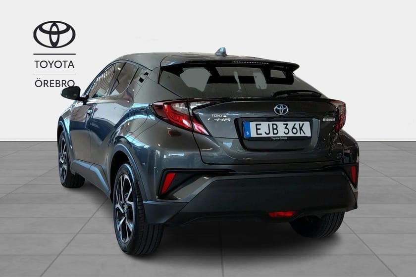 Bild 4 av Toyota C-HR Hybrid 1.8 X Edition Vinterhjul