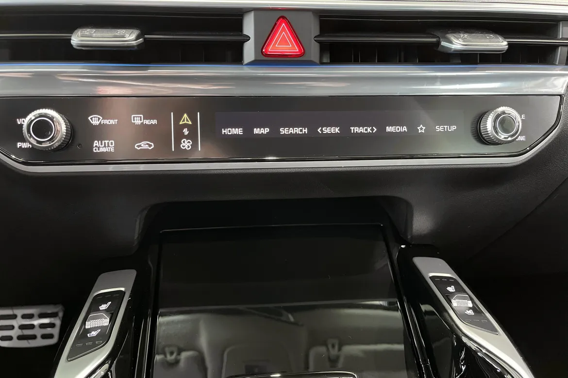 picture of a car