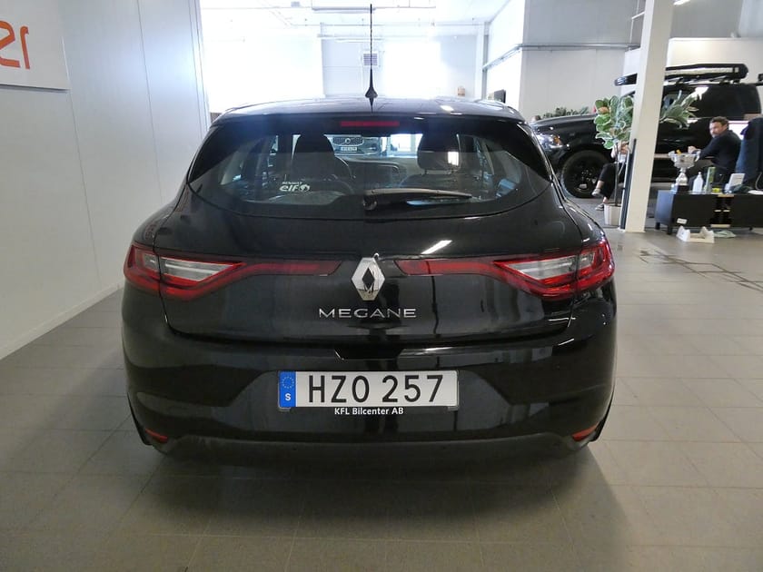 Bild 4 av Renault Mégane 1.3 TCe Aut-M-Värmare-Navi-Carplay-PDC-SoV