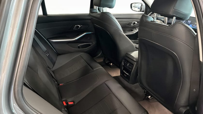 Bild 5 av BMW 330e xDrive Touring Tour Aktiv Farthålln Stop&Go HiFi Ljud Rattvärme Drag