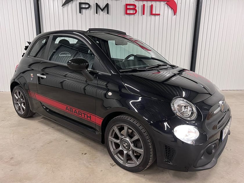 Bild 2 av Abarth 595C C 1.4 T-JET 16V 145hk En Brukare S&V-Hjul Cab
