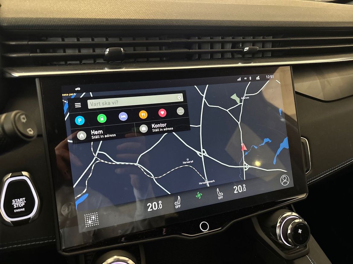 Lynk & Co 01 2023 - miniatyr 14