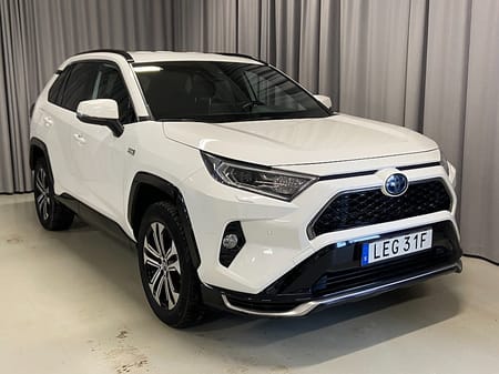 Toyota RAV4 Laddhybrid Plug-in Hybrid 306hk E-CVT X-Edition Drag Backkamera