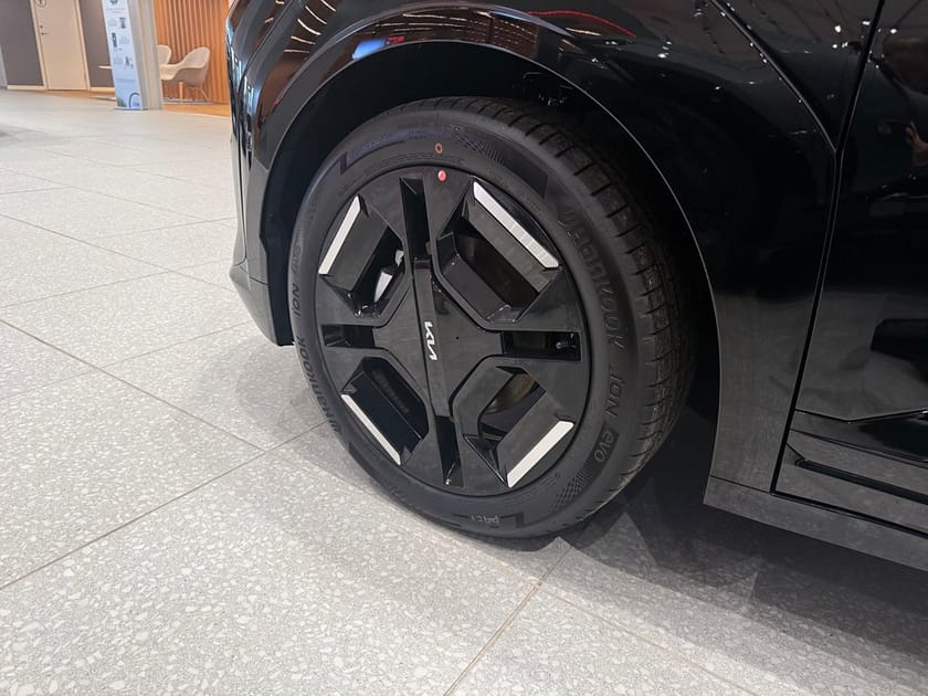 Bild 3 av Kia EV3 Long Range GT-Line 605 km OMGÅENDE LEV