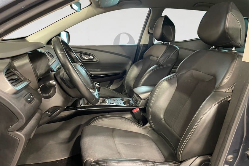 Bild 3 av Renault Kadjar 1.2 TCe 130 HK LIMITED PDC 630KR/ÅR 0.49L/MIL 12800MIL