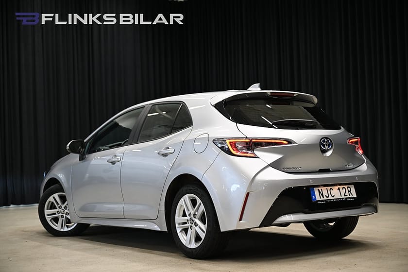 Bild 4 av Toyota Corolla Hybrid 122HK Active|Backkamera|LED|S&V-Hjul|Leasbar