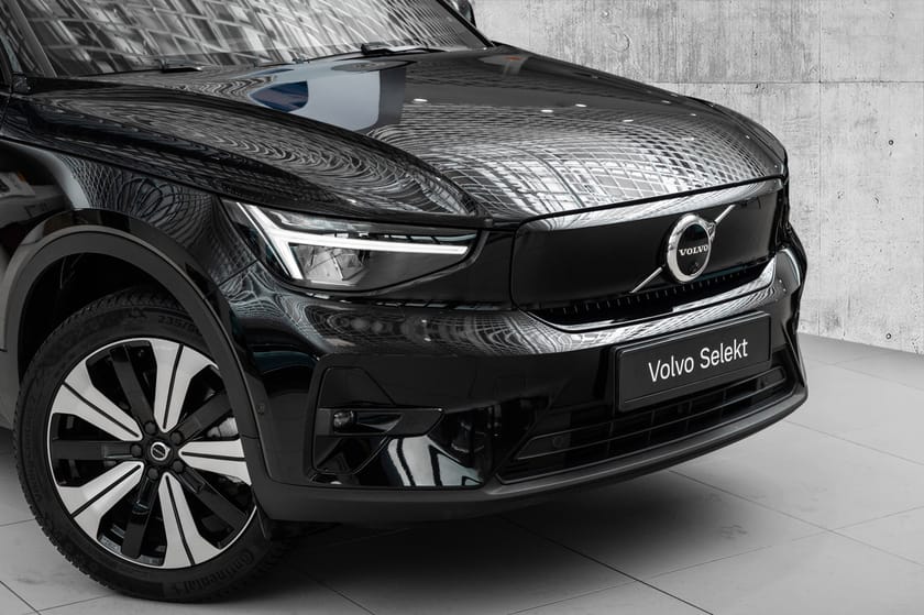 Bilde 2 av Volvo XC40 Recharge 2023 Ultimate FWD | 360 | H&K | El.seter |