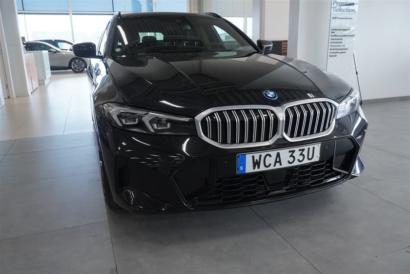 Bild 5 av BMW 330e xDrive Touring M Sport Active Ed, 19 Fälg, Tonade Rutor