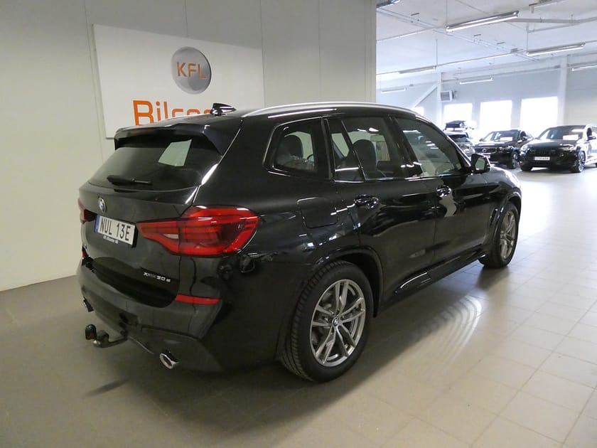 Bild 3 av BMW X3 xDrive30e M Sport Drag-Navi-Värmare-SoV