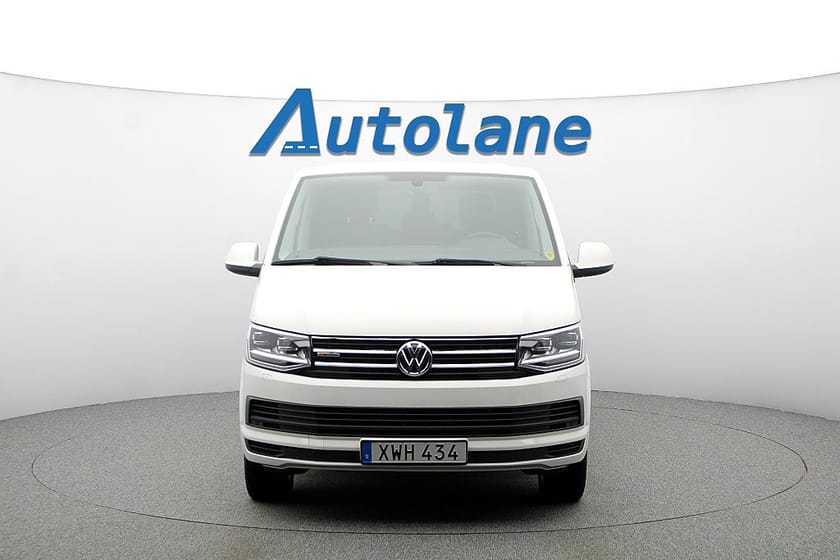 Bild 3 av Volkswagen Caravelle T30 2.0 TDI 4M 8-sits,Värmare,GPS,Drag, Comfortline