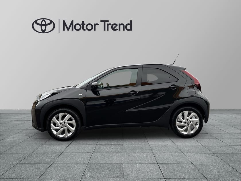 Bild 3 av Toyota Aygo X 1,0 MANUELL PLAY COMFORT & STYLE PACK Vinterhjul