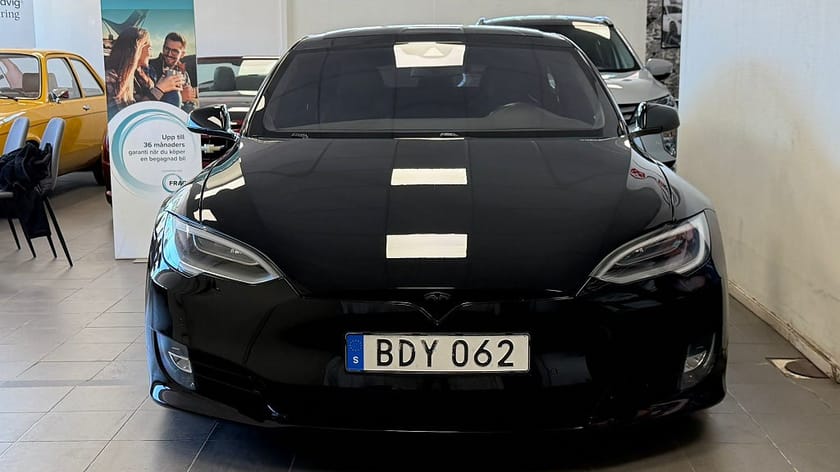Bild 3 av Tesla Model S 90D 90D|AWD|PANORAMATAK|LUFTFJÄDRING|AUTOPILOT|3,45% RÄNTA