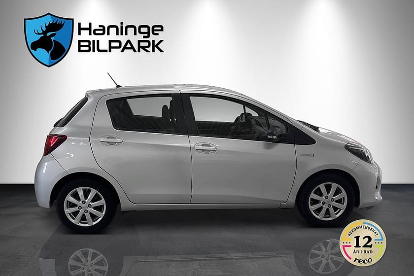 Bild 5 av Toyota Yaris Hybrid e-CVT//AUTO/AUX/SUPERDEAL 3,95%