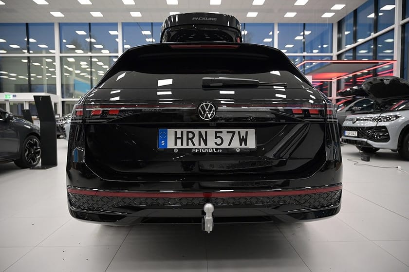 Bild 4 av Volkswagen Passat Sportscombi 2.0 TDI 4M 193 hk Edition *BLACK EDITION*