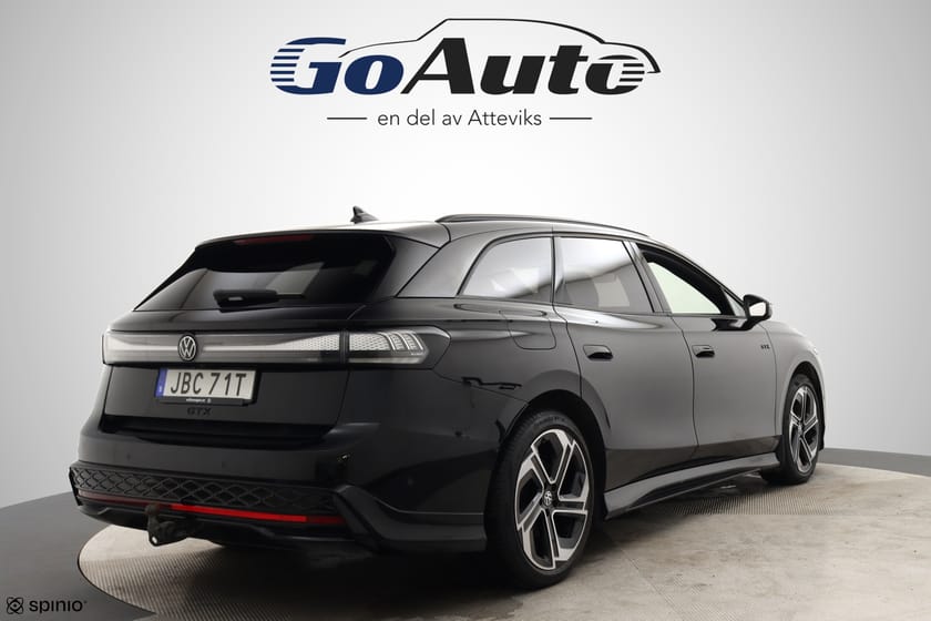 Bild 3 av Volkswagen ID.7 GTX Tourer 340hk Panorama 360-kamera