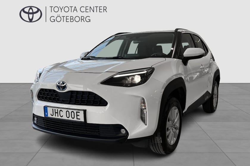 Bild 1 av Toyota Yaris Cross Hybrid 1,5 ACTIVE TAKRELING
